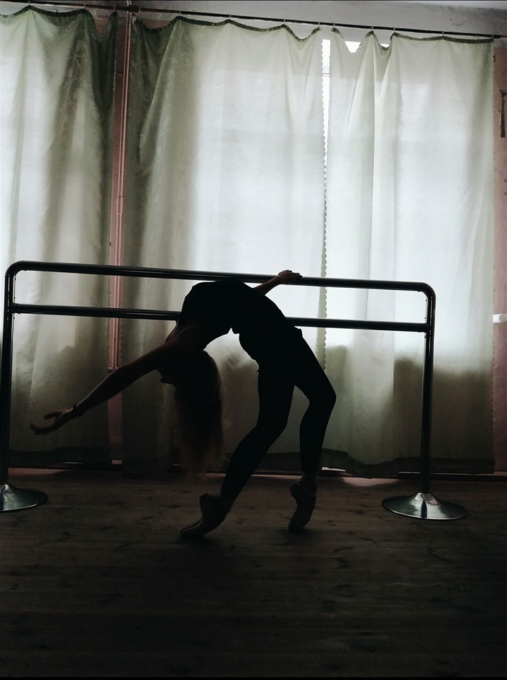 Dancer photo