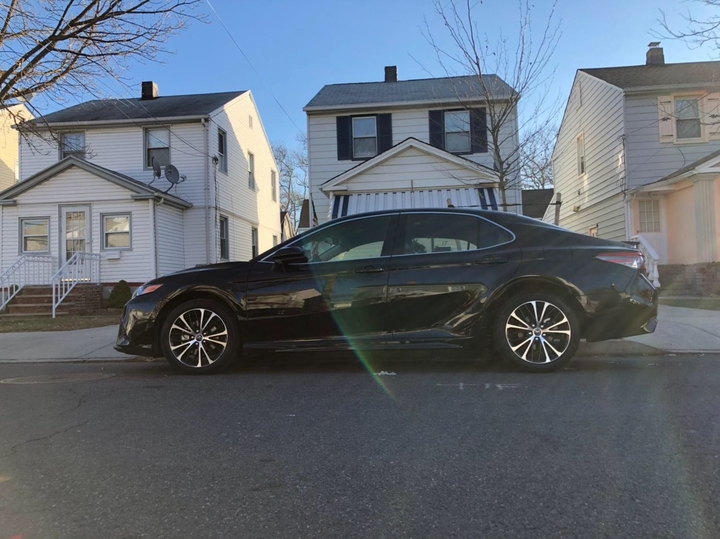 TOYOTA CAMRY