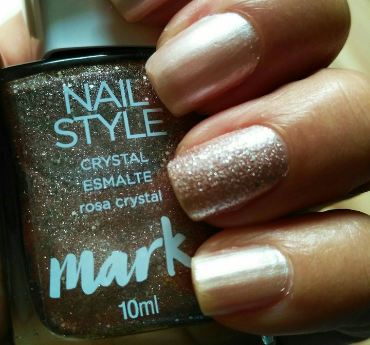 nail