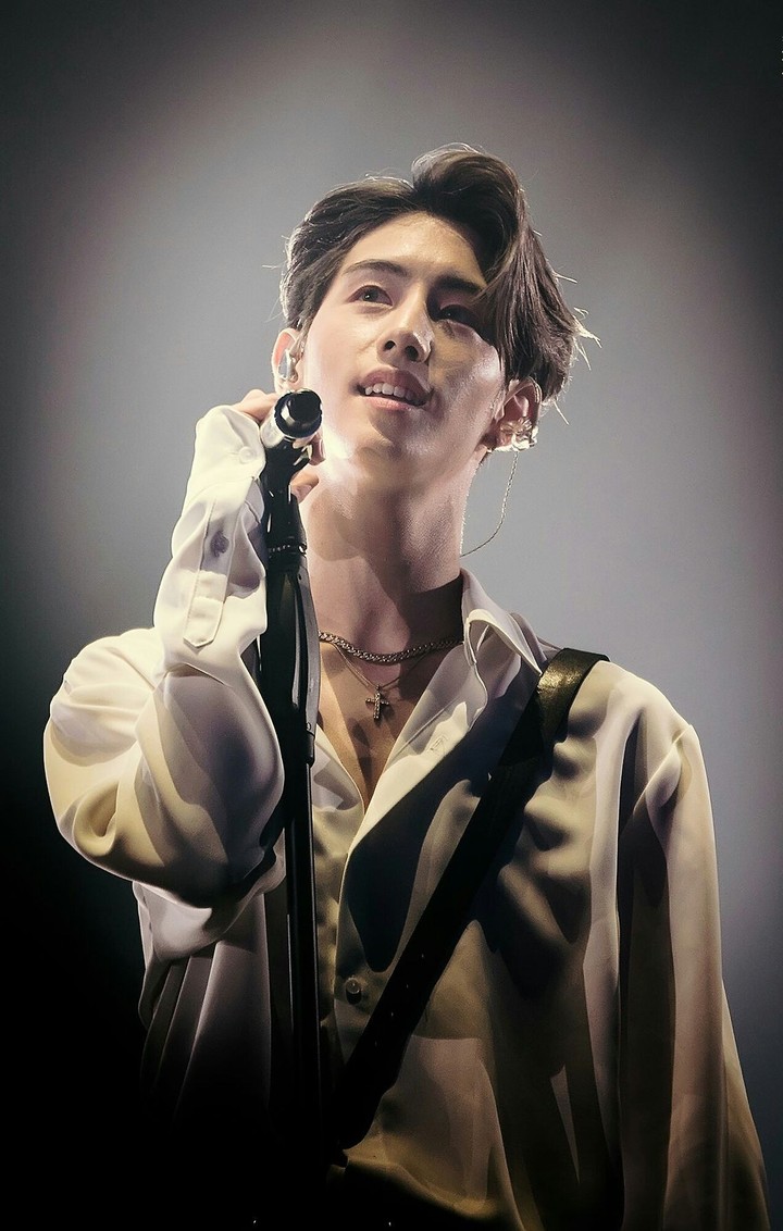 MARK TUAN