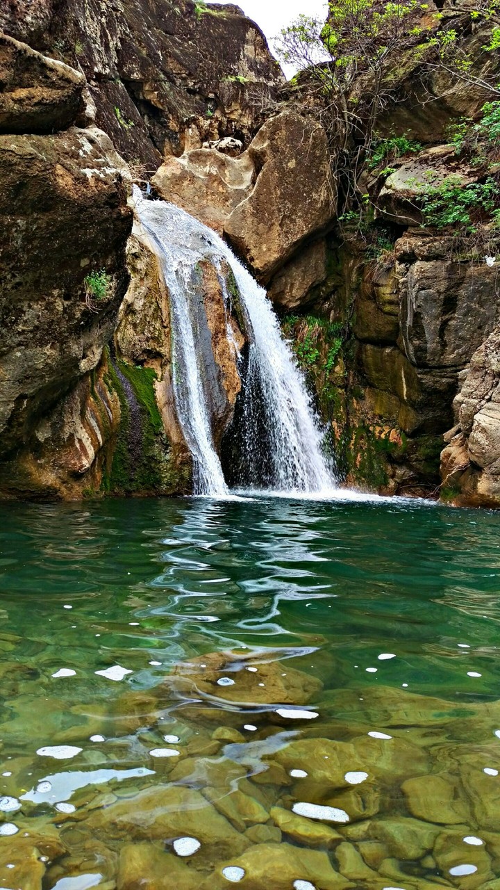 what a wonderful waterfall !