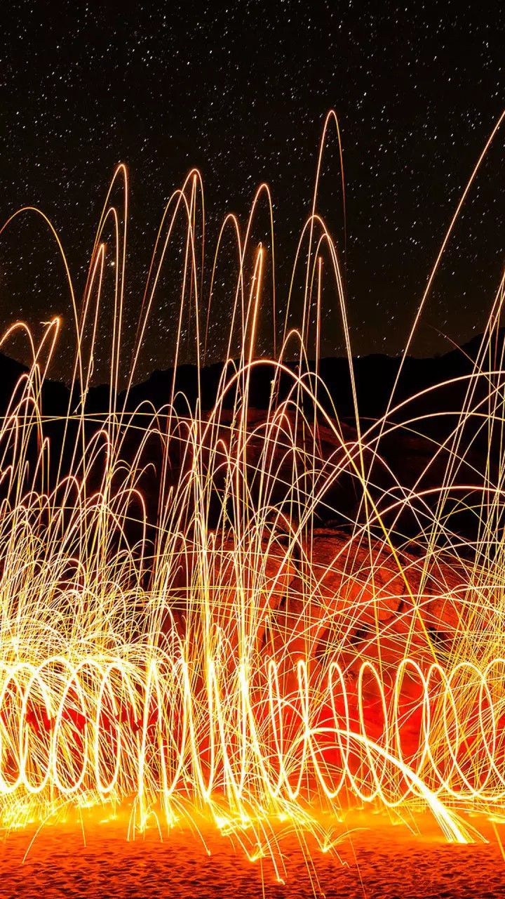 lighting spikes