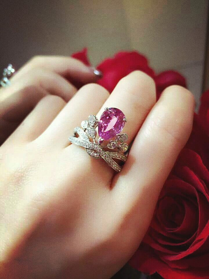 lovelyi