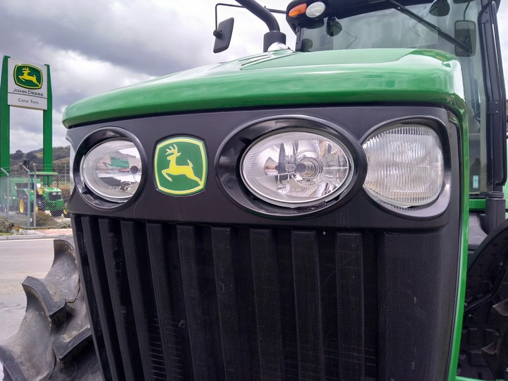 John Deere 7J