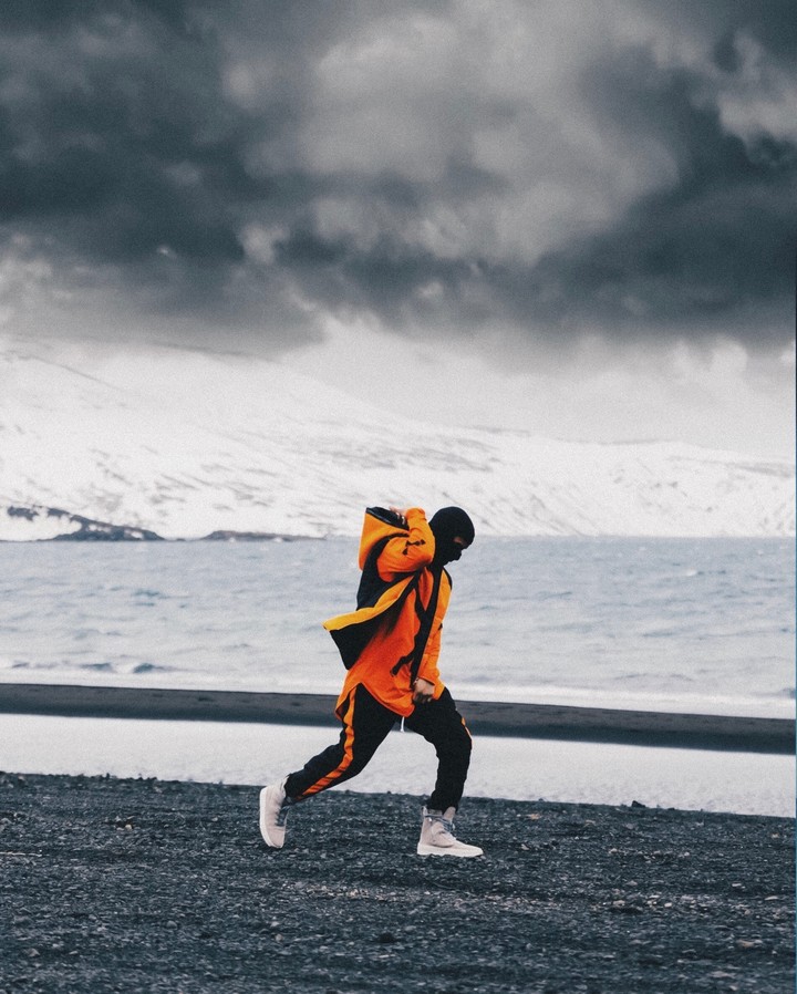 Justin Bieber in Iceland 