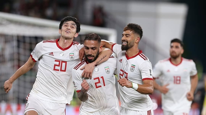 ایران ۲ عمان ۰