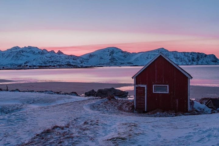 cabine in the Lofoten