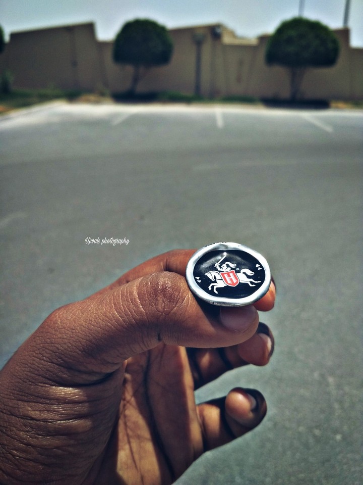 toss up