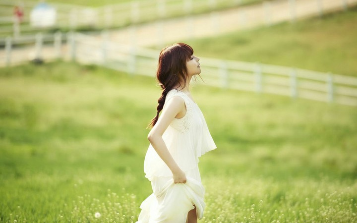 Juniel 1st Mini Album 'My First June' wallpaper