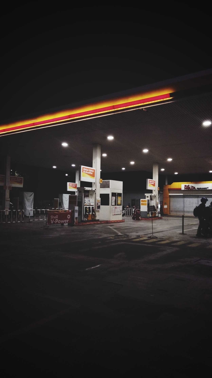 ,