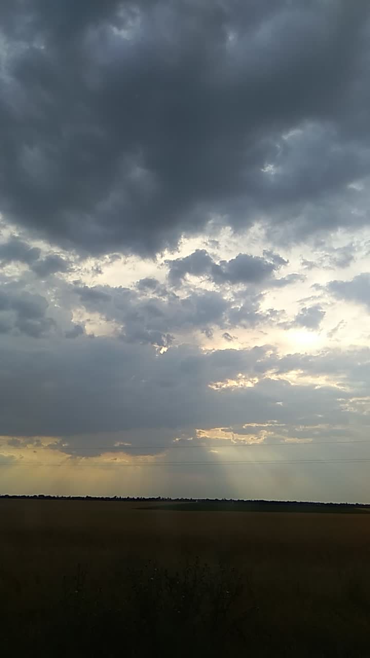 небо