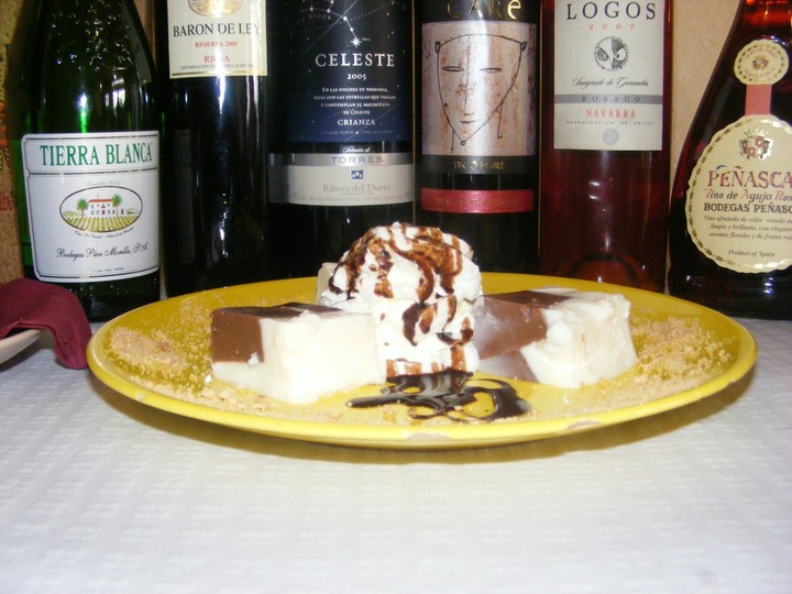 rice puding and chocolate dessert