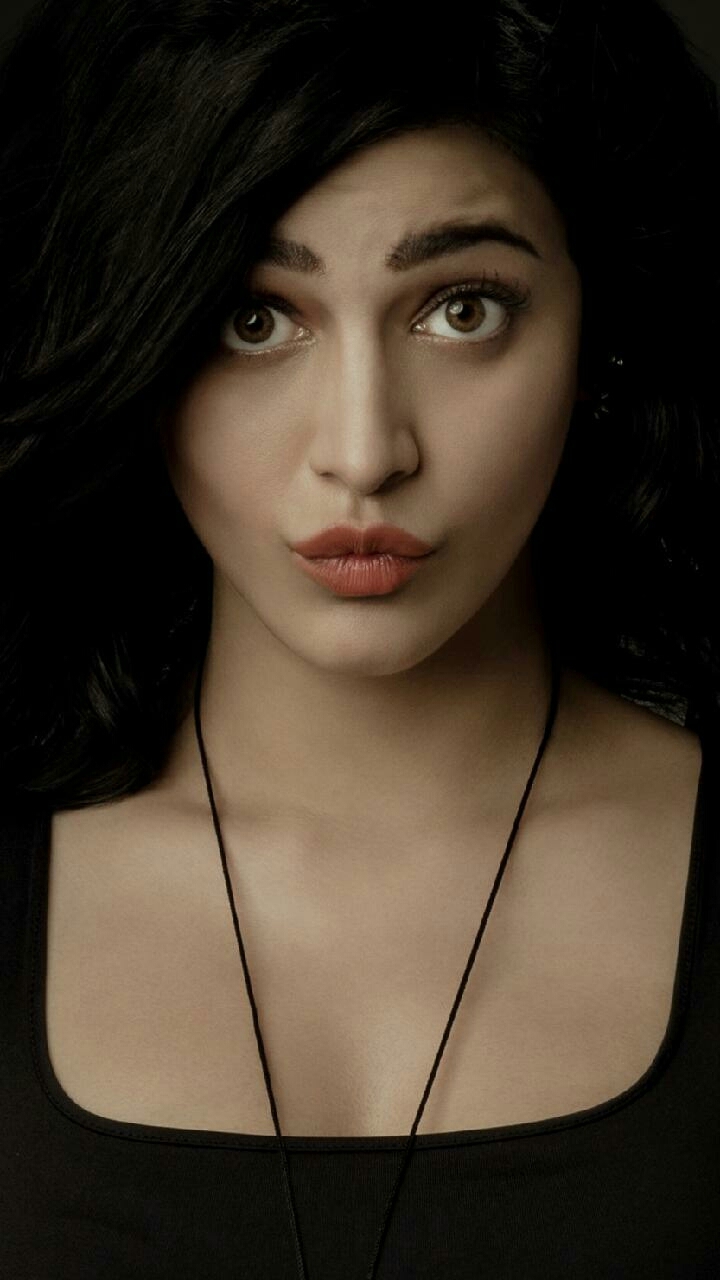shruti hassan