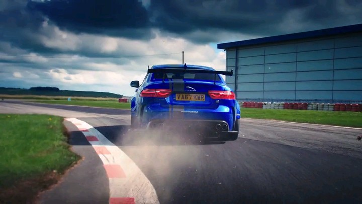 Jaguar XE SV Prototype