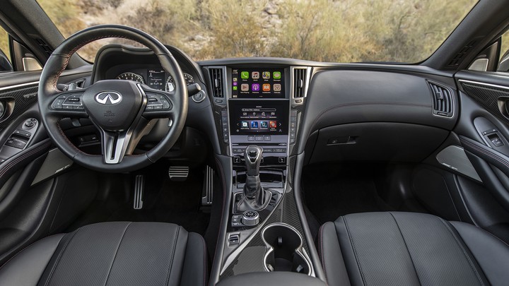 Infiniti Q60 Sport 400 AWD