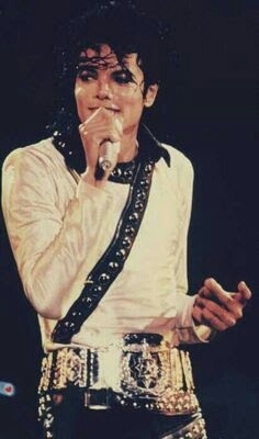 Sweaty Mike❤