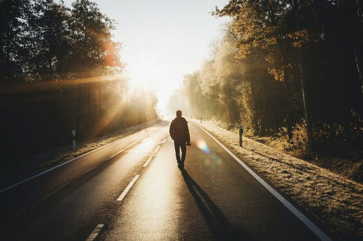 do not look back, go only in front!
