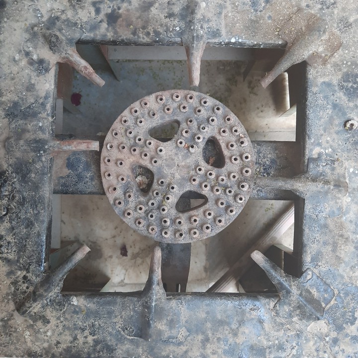 gas stove