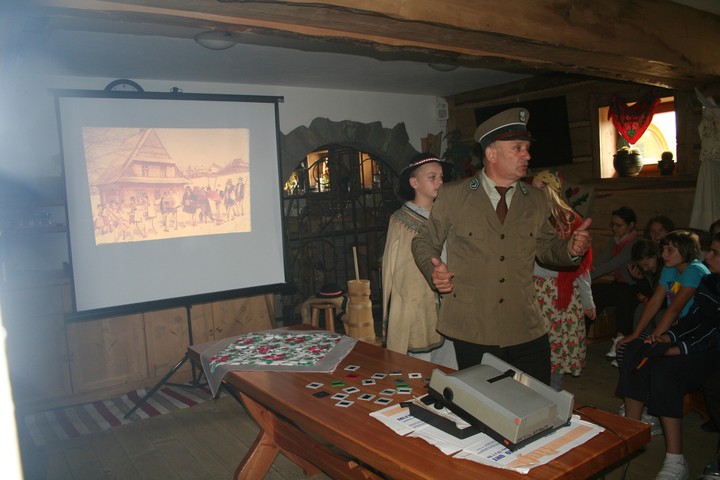 u kośle