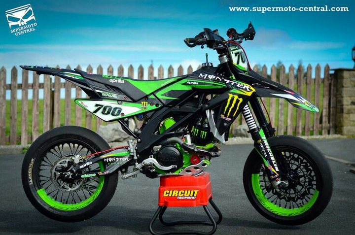 supermoto
