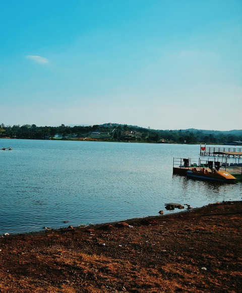 The Unreal Lake