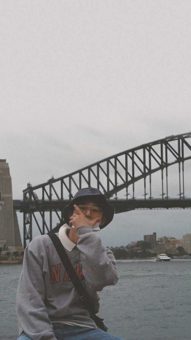 .