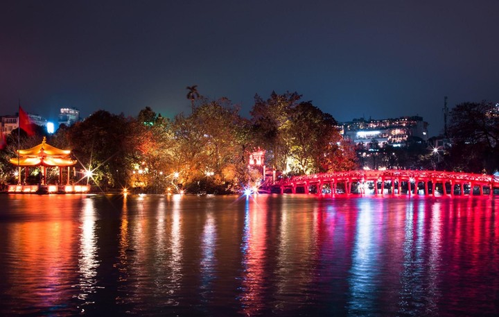 Hanoi Hoan Kiem Lake
