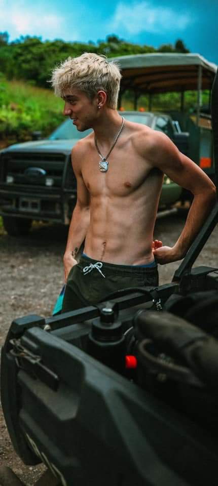 hot daniel