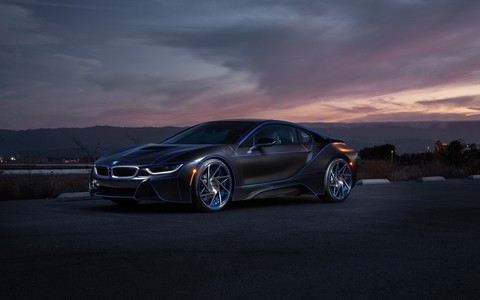 i8