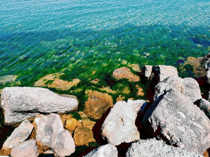Море