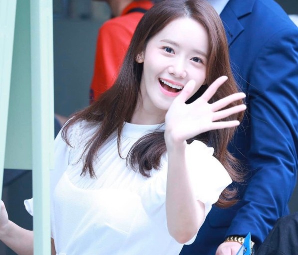 Korean singer Yoona
