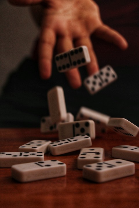 domino