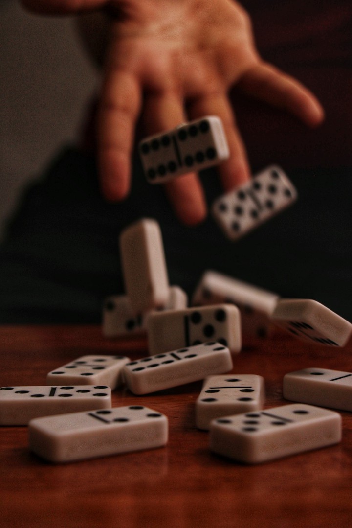 domino