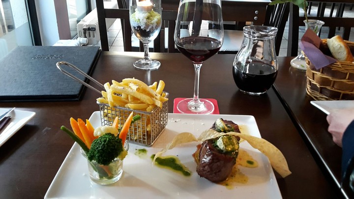 Bon Appetit