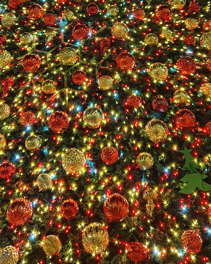 Christmas tree
