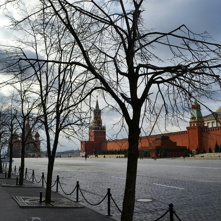 пустынная Красная Площадь