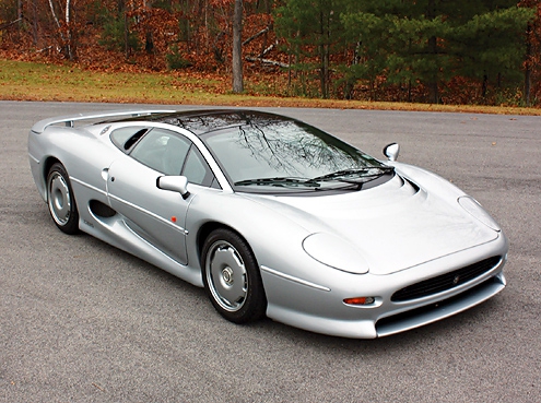 Jaguar xj220