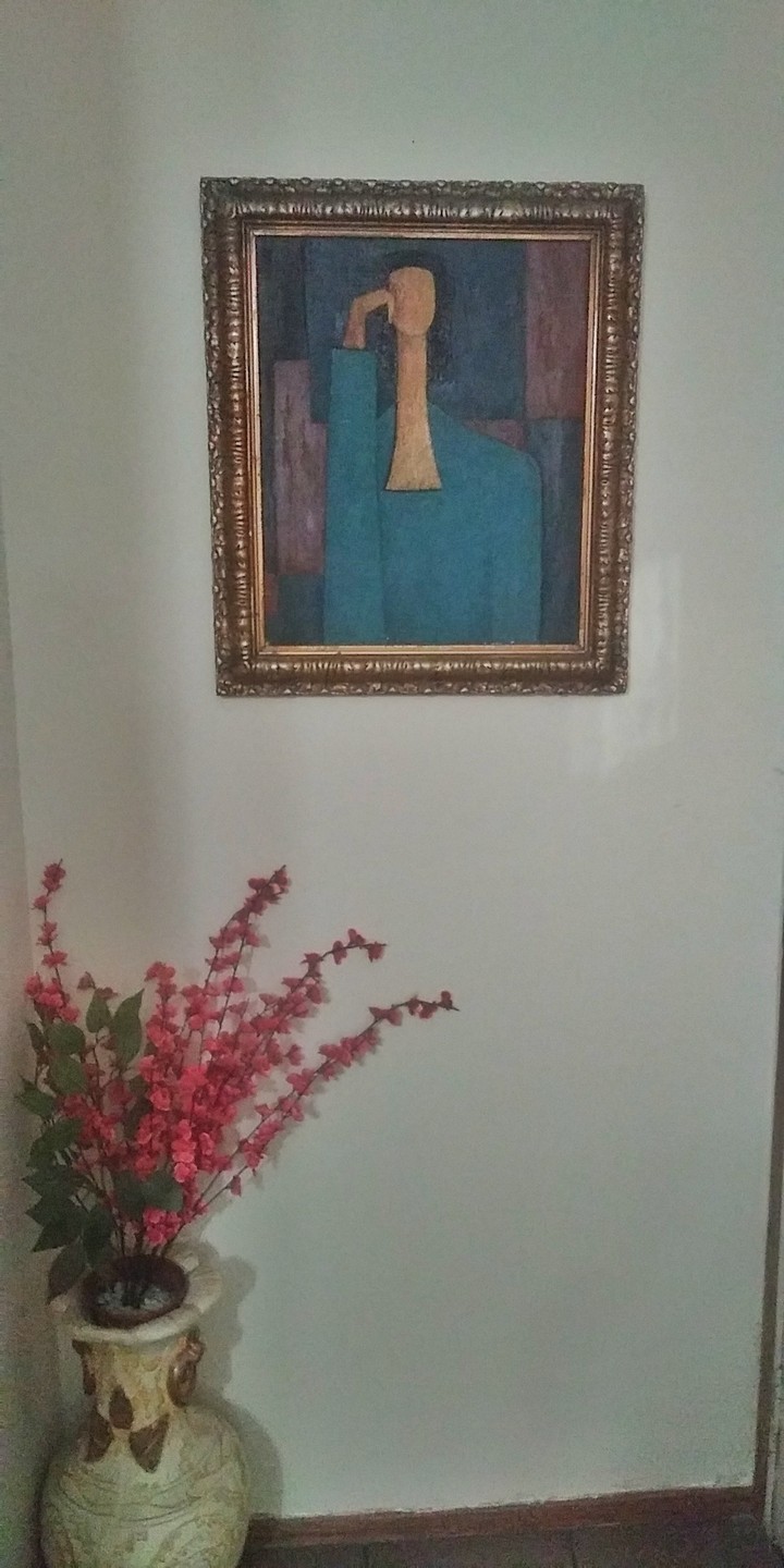picture in the wall