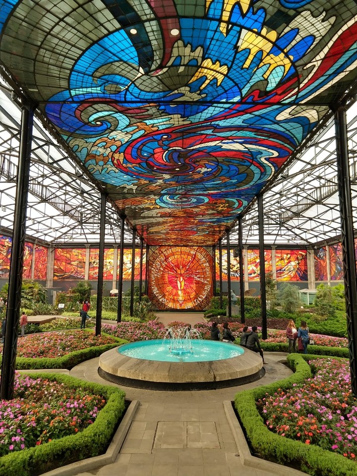 Cosmovitral