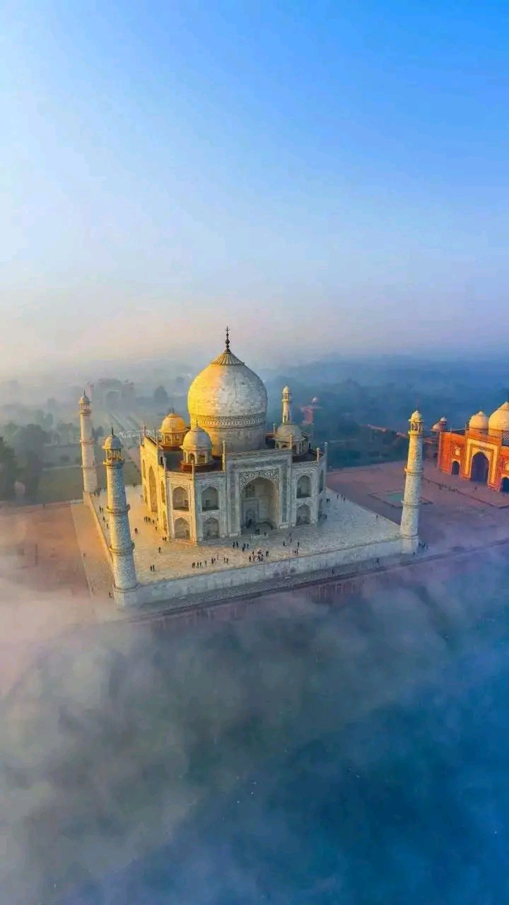 Taj
