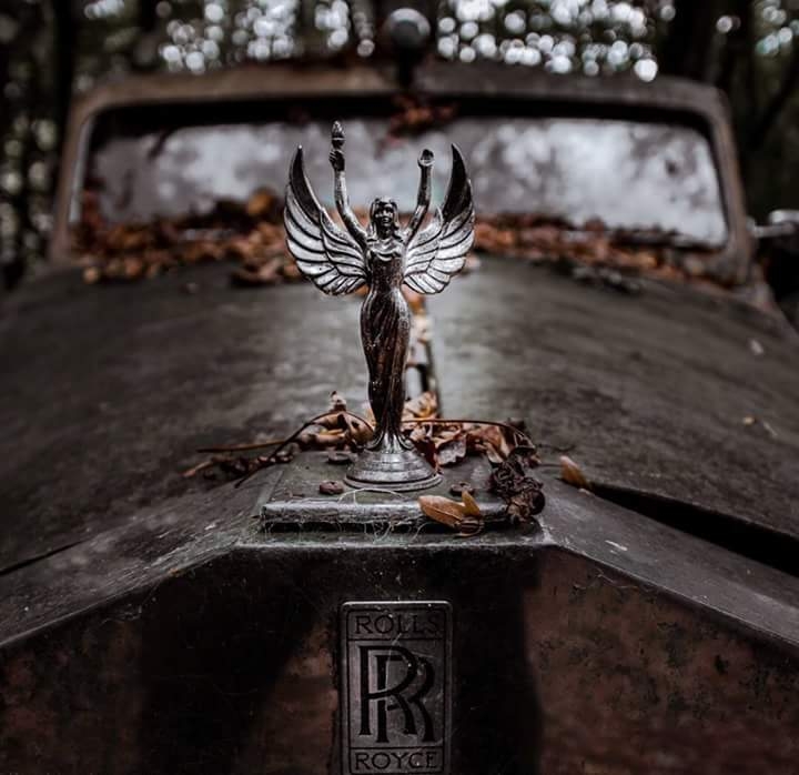 ROLLS ROYCE