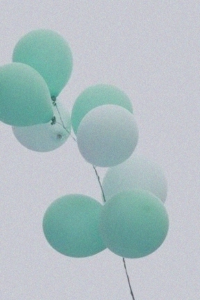 Mint - Blue balloons