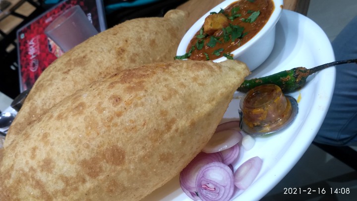 chole bhature
