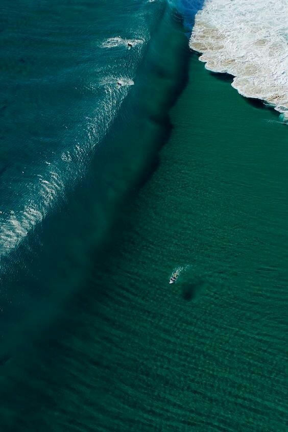 dark green ocean