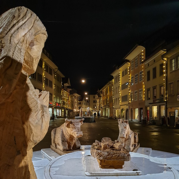 krippe in der Stadt