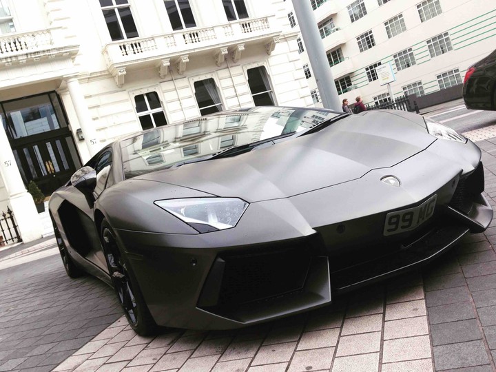 Lamborghini Aventador