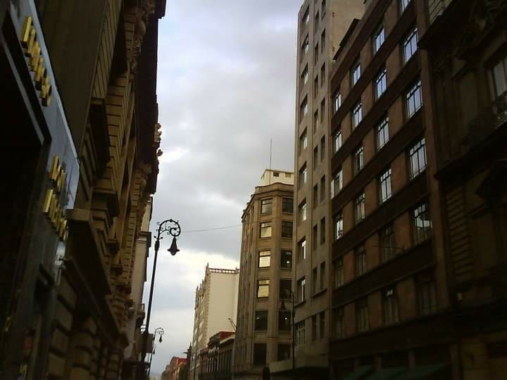 Entre gigantes
