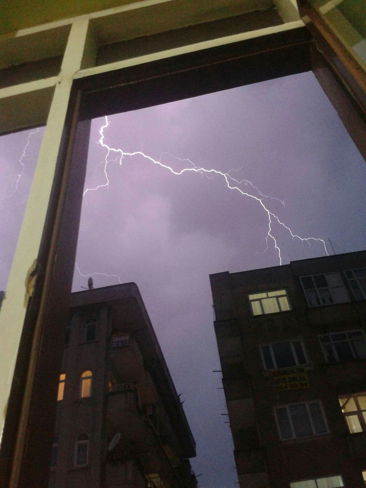 Yıldırım-Lightning