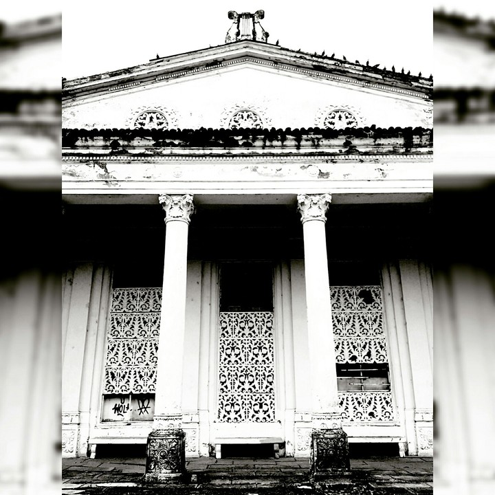 Abandoned opera