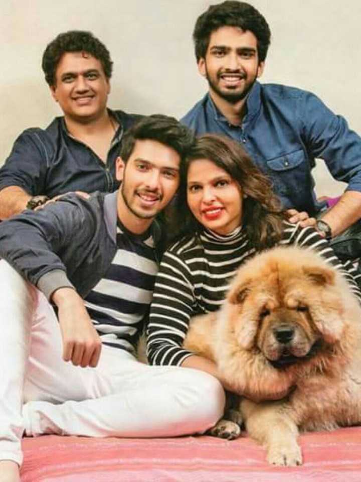 Happy Family